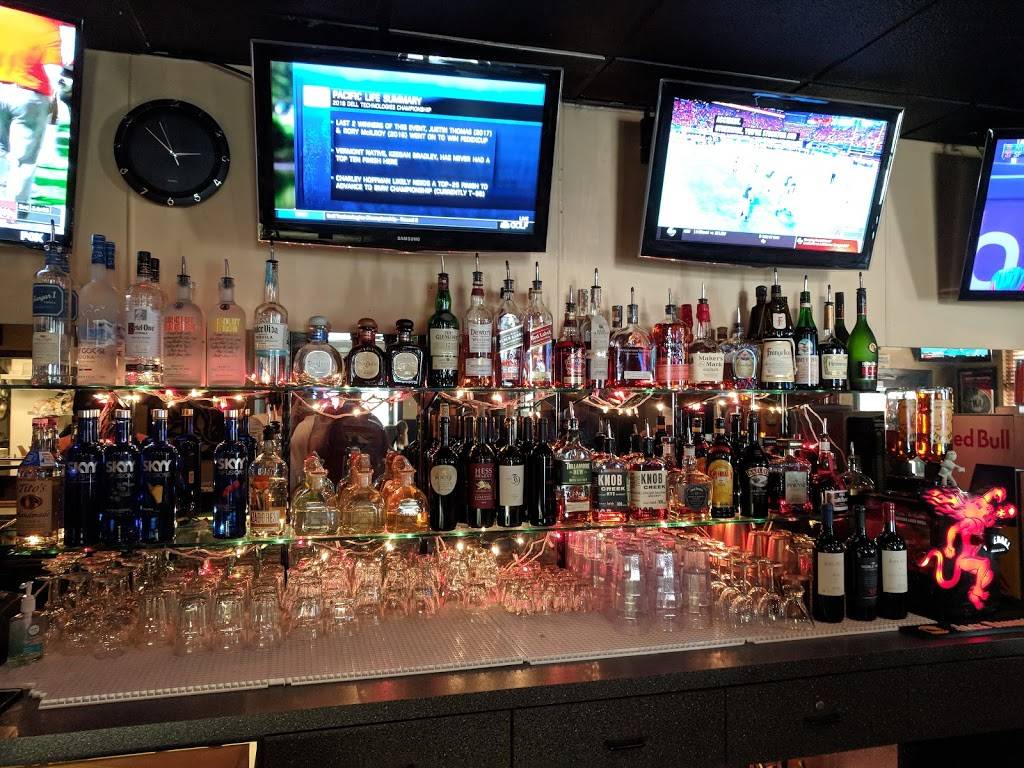 Magoos Grill of Pleasant Hill | restaurant | 1250 Contra Costa Blvd # 203, Pleasant Hill, CA 94523, USA | 9256824868 OR +1 925-682-4868