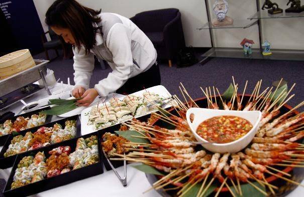 Jina Yoos Asian Bistro | restaurant | 2200 Forum Blvd #108, Columbia, MO 65203, USA | 5734465462 OR +1 573-446-5462