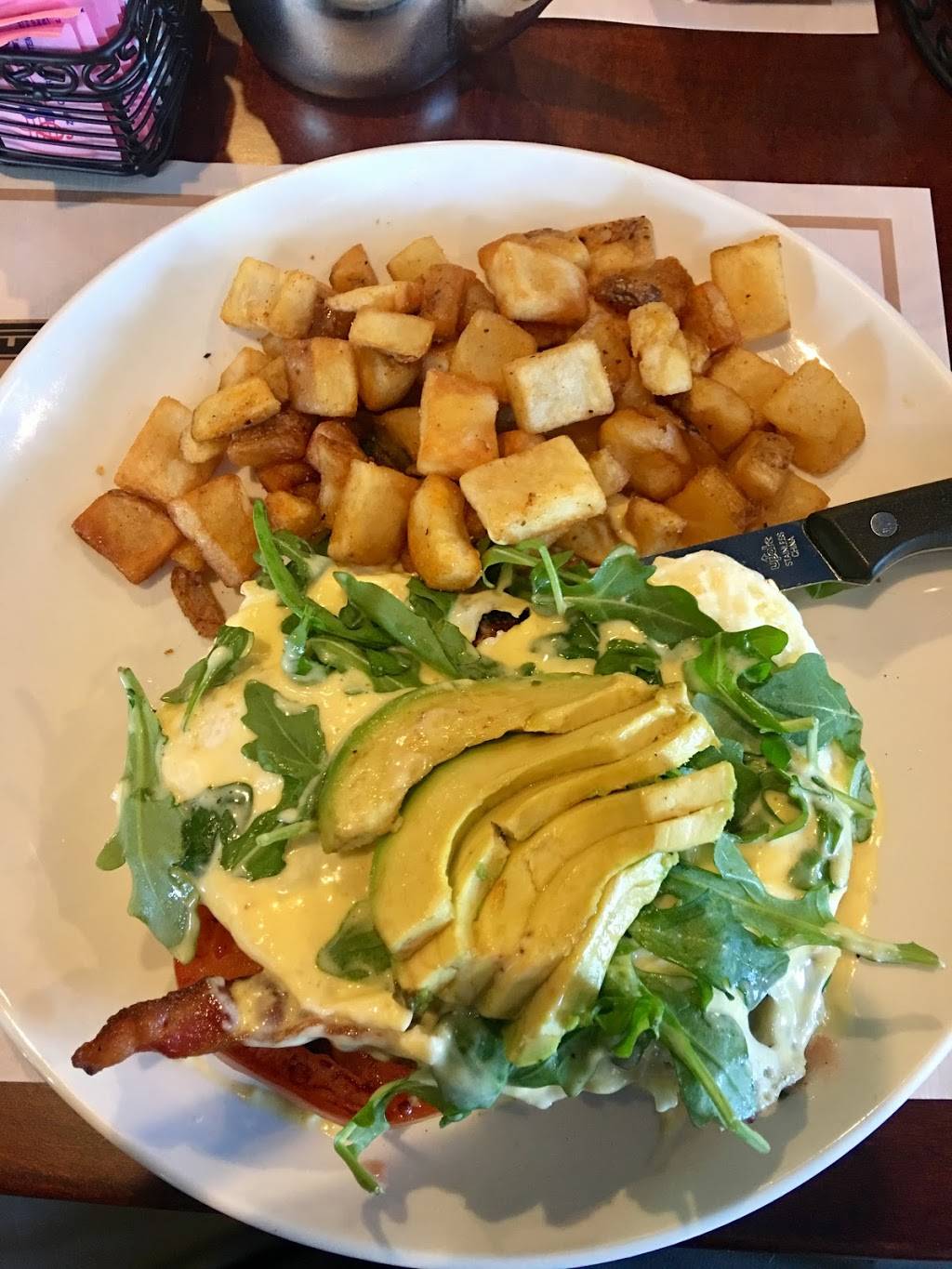 Brownstones Coffee | restaurant | 361 Larkfield Rd, East Northport, NY 11731, USA | 6314868897 OR +1 631-486-8897