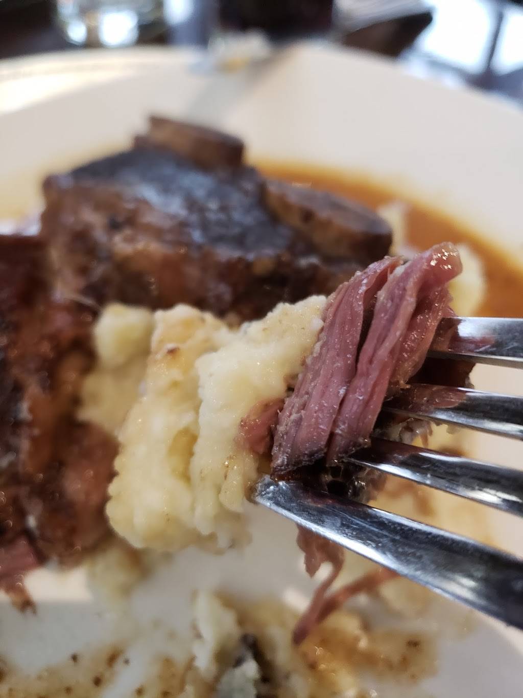 Rushing Waters Fisheries LLC | restaurant | N301 Co Rd H, Palmyra, WI 53156, USA | 2624952998 OR +1 262-495-2998