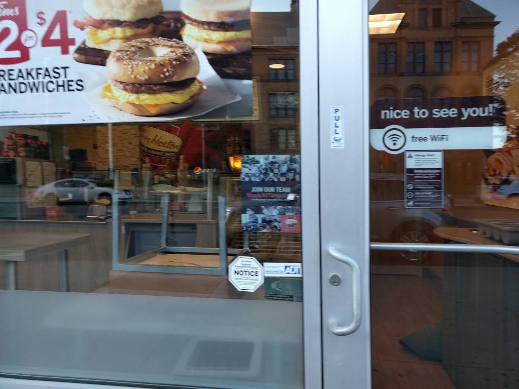 Byblos | restaurant | 4830 Cass Ave, Detroit, MI 48201, USA | 3132925678 OR +1 313-292-5678