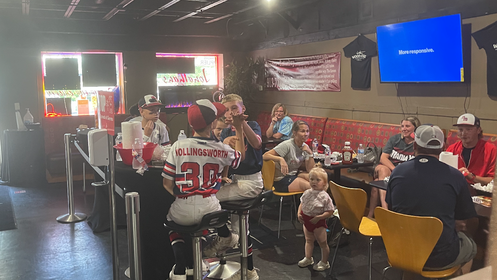 Jonathans Wood-Fire BBQ & Seafood | restaurant | 2111 E Crossroads Ln #106, Olathe, KS 66062, USA | 9137776115 OR +1 913-777-6115