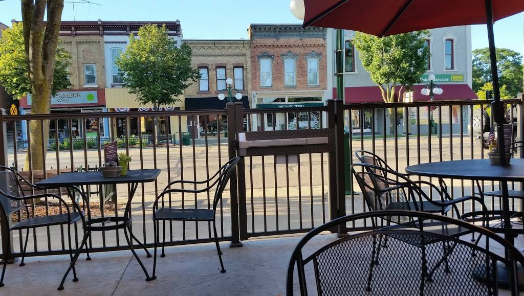 Salsarias | restaurant | 146 E Chicago Blvd, Tecumseh, MI 49286, USA | 5174230018 OR +1 517-423-0018