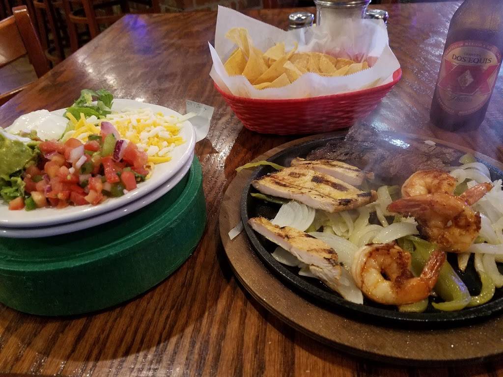 Saritas Grill & Cantina | restaurant | 18780 LA-22, Maurepas, LA 70449, USA | 2256989318 OR +1 225-698-9318