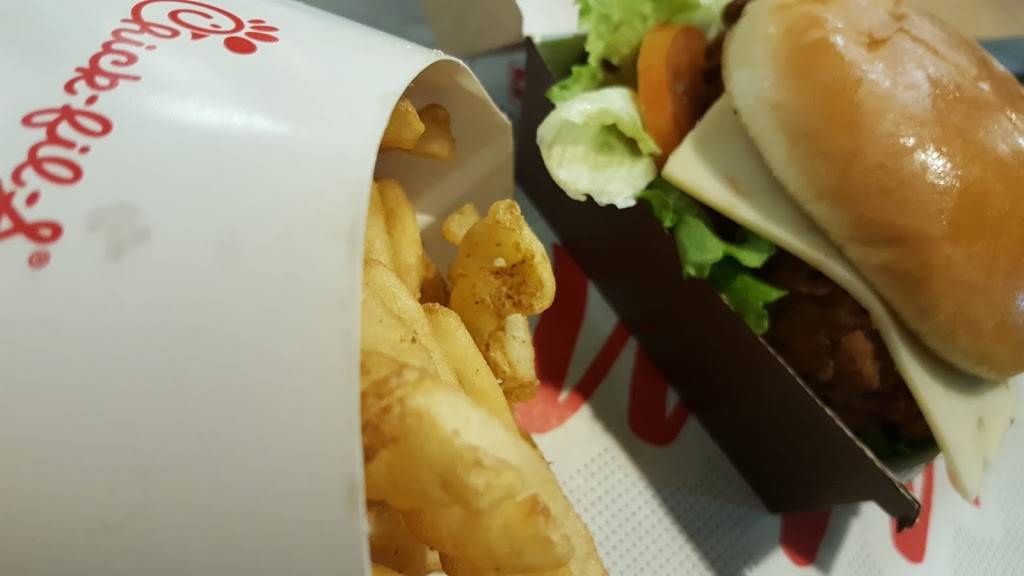 Chick-Fil-A | restaurant | 6 Hyland Ave, Hunt Valley, MD 21030, USA | 4107711237 OR +1 410-771-1237