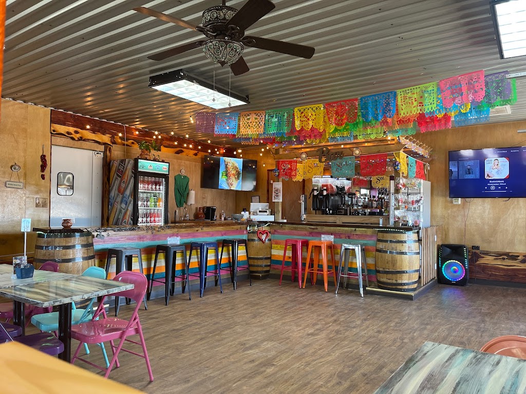 Matas Lunchbox | restaurant | 4356 Enos/Shay Rd, Kingston, OK 73439, USA | 5805653206 OR +1 580-565-3206