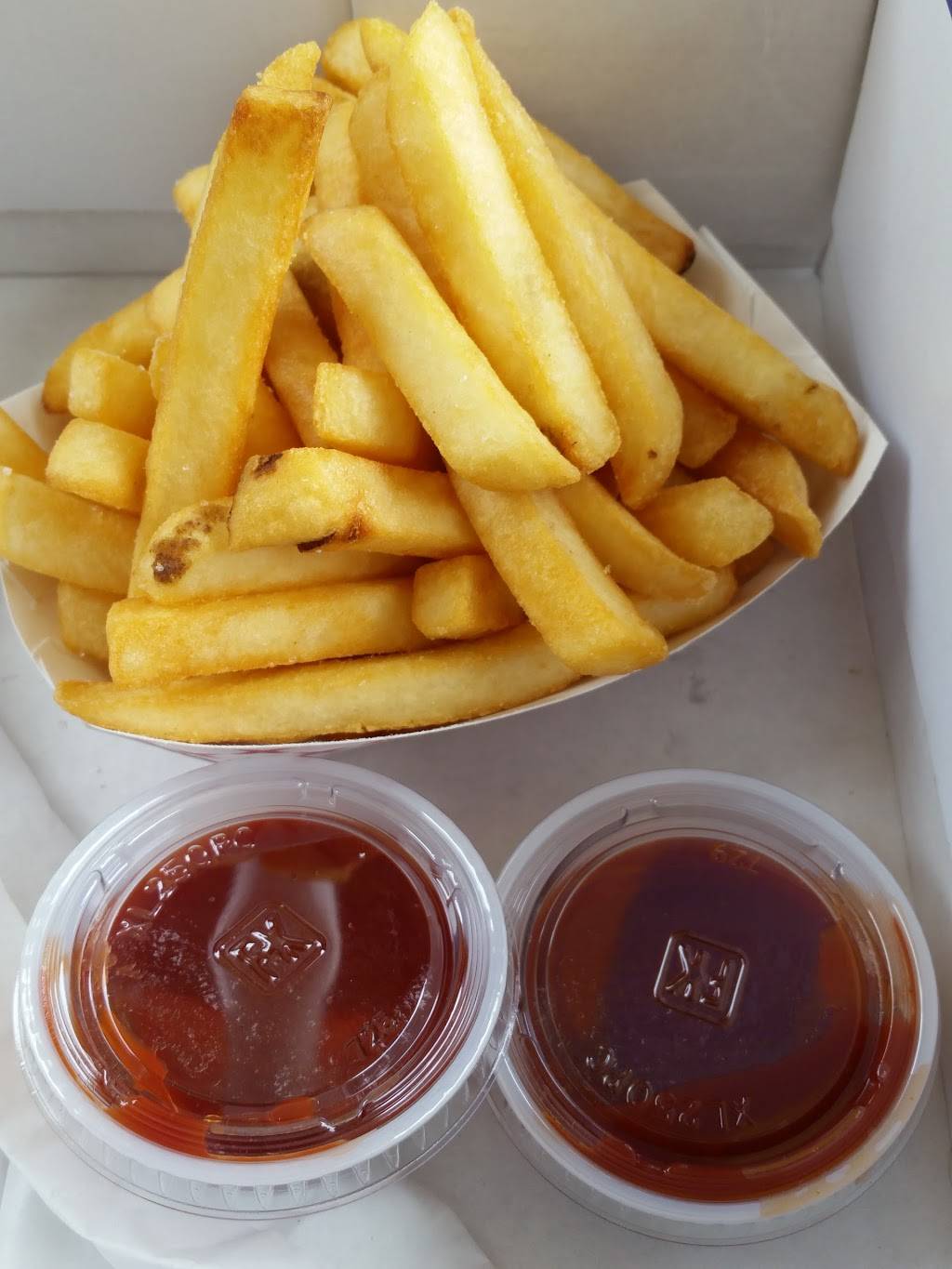 Happy Dogs | restaurant | 6235 Van Nuys Blvd, Van Nuys, CA 91401, USA | 8189890193 OR +1 818-989-0193