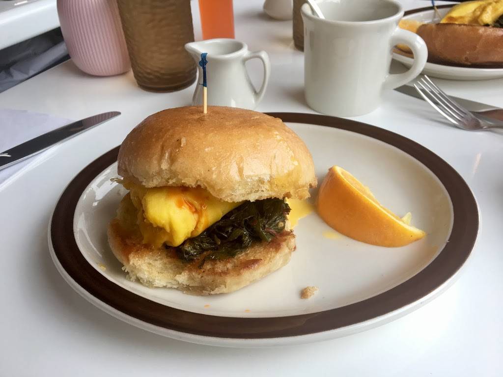 MeMes Diner | restaurant | 657 Washington Ave, Brooklyn, NY 11238, USA | 7186362900 OR +1 718-636-2900