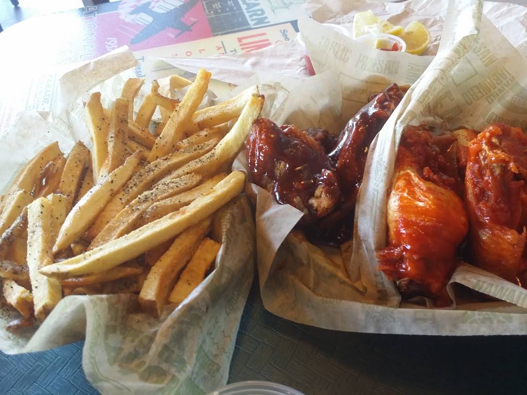 Wingstop | restaurant | 4116 S Carrier Pkwy Ste 100, Grand Prairie, TX 75052, USA | 9722668600 OR +1 972-266-8600