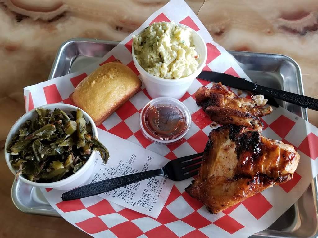 Backyard Barbeque | restaurant | 300 Woodcleft Ave, Freeport, NY 11520, USA | 5167714227 OR +1 516-771-4227