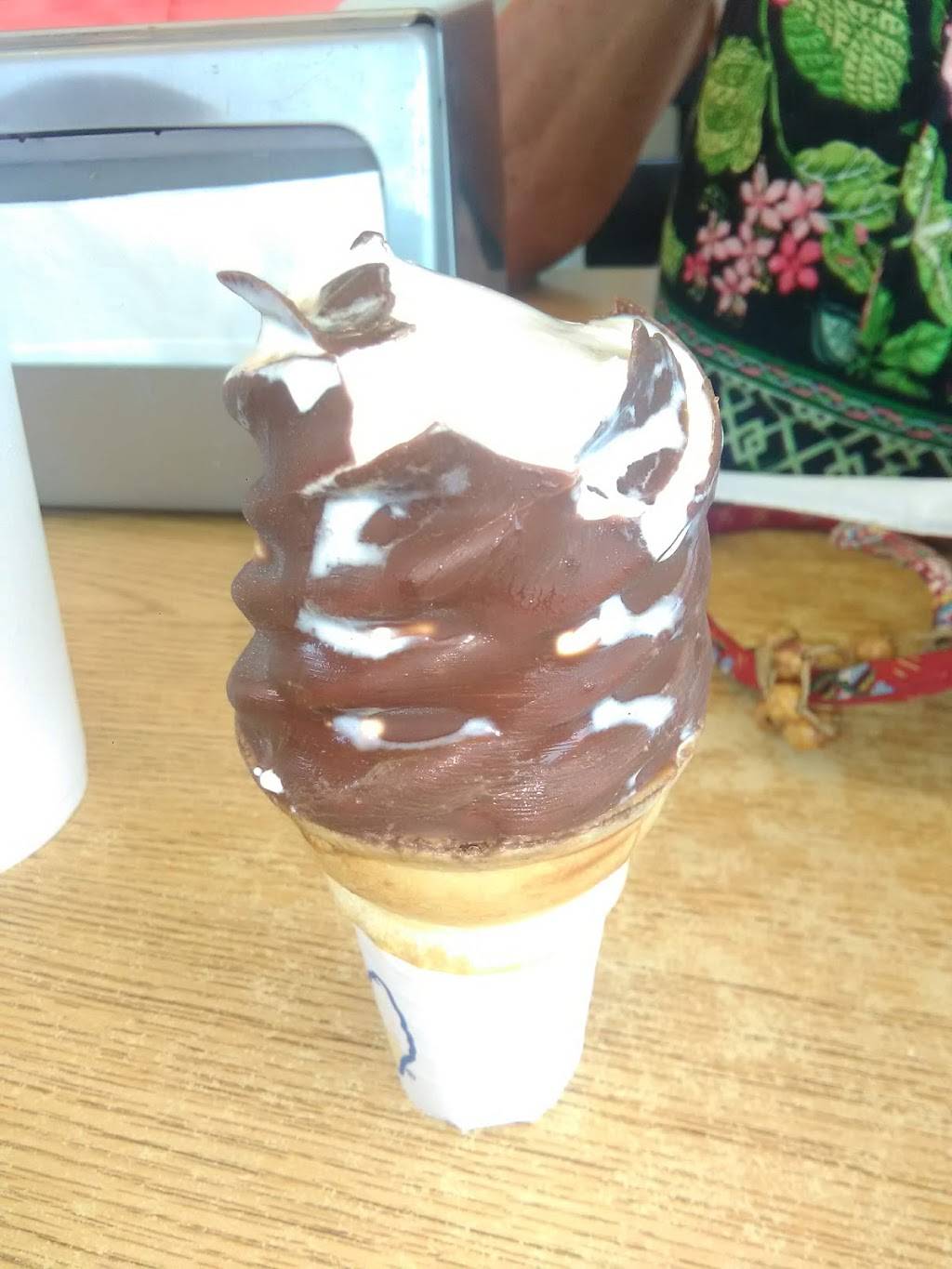 Tastee Freez | restaurant | 2741 S Seminole Trail, Madison, VA 22727, USA | 5409484730 OR +1 540-948-4730