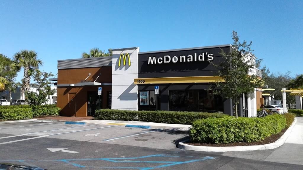 McDonalds | cafe | 1400 Royal Palm Beach Blvd, Royal Palm Beach, FL 33411, USA | 5613338866 OR +1 561-333-8866