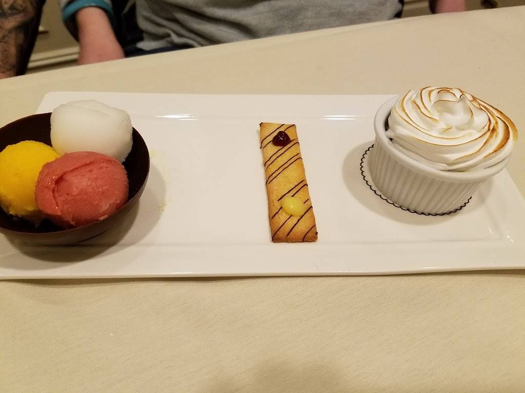 The Fountainhead | restaurant | 55 Quaker Ridge Rd, New Rochelle, NY 10804, USA | 9142354400 OR +1 914-235-4400