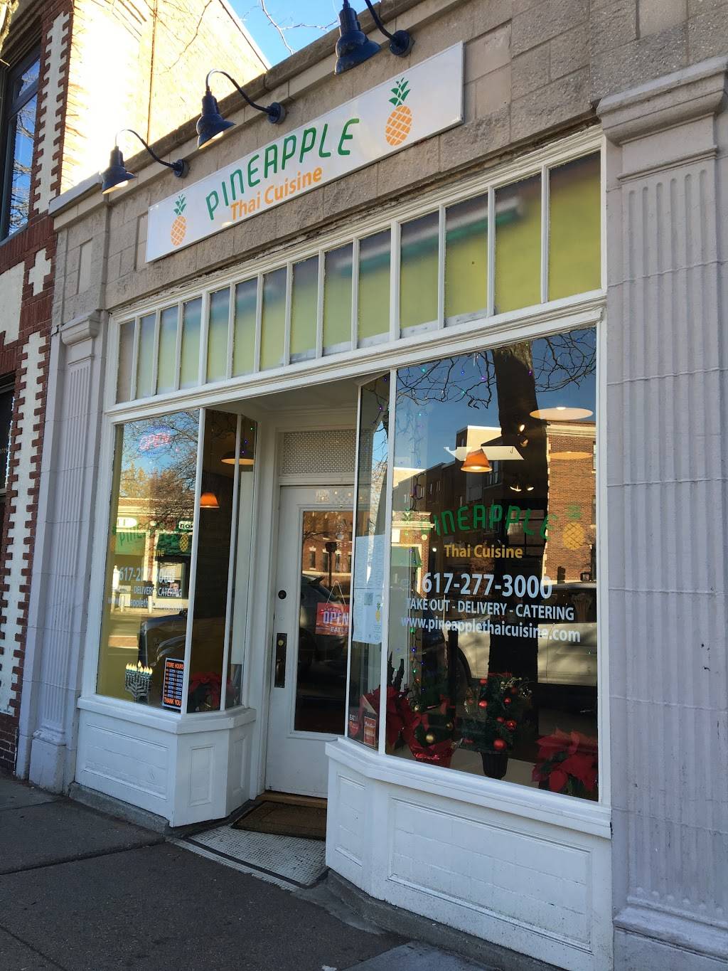 Pineapple Thai Cuisine (Brookline) | restaurant | 6 Cypress St, Brookline, MA 02445, USA | 6172773000 OR +1 617-277-3000