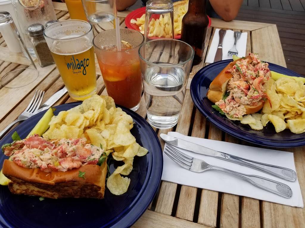 Spot on the Dock | restaurant | 1 King St, Burlington, VT 05401, USA | 8025400480 OR +1 802-540-0480