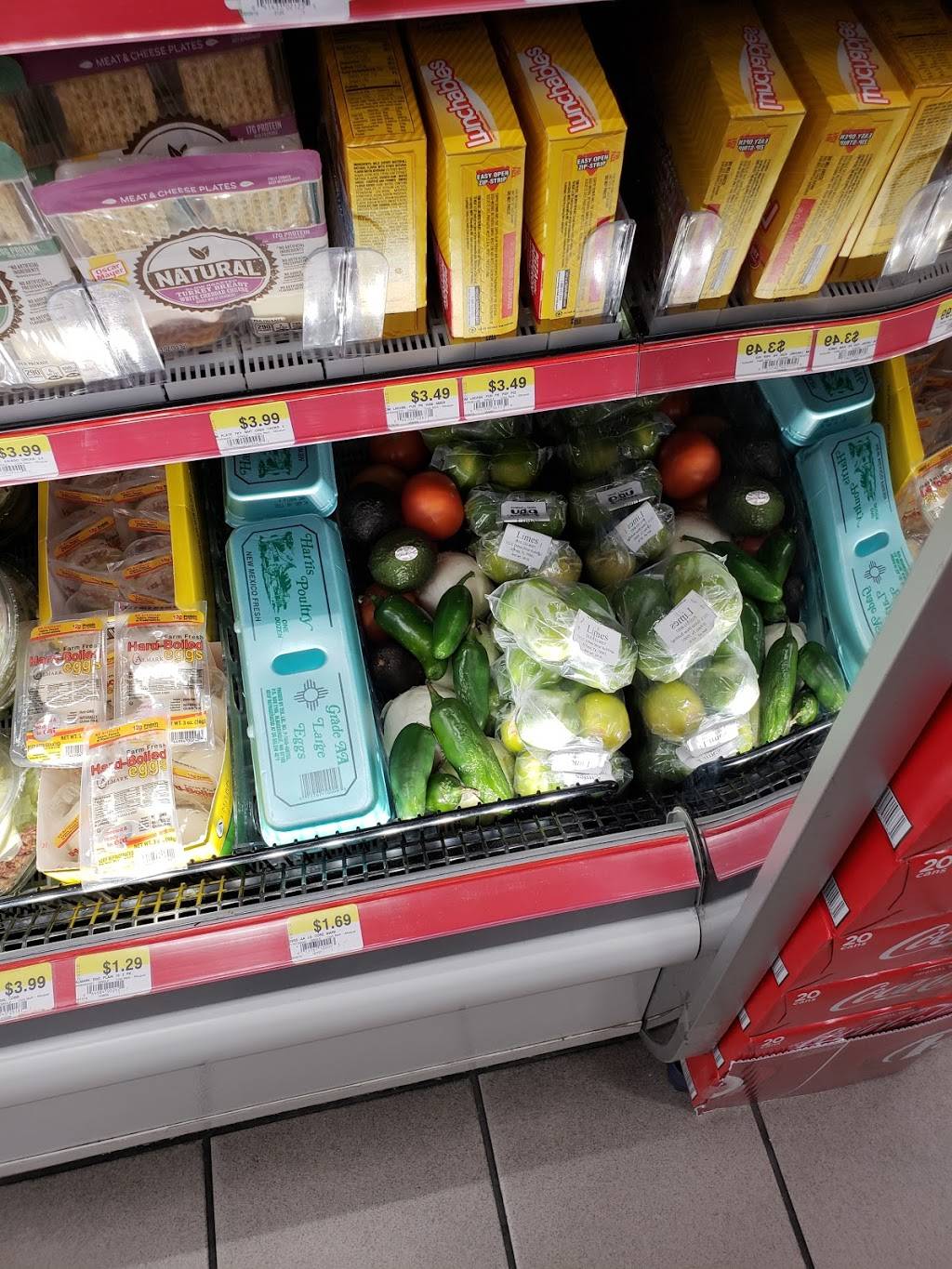 Corner Store | meal takeaway | 7960 Gateway Blvd E, El Paso, TX 79907, USA | 9155902956 OR +1 915-590-2956