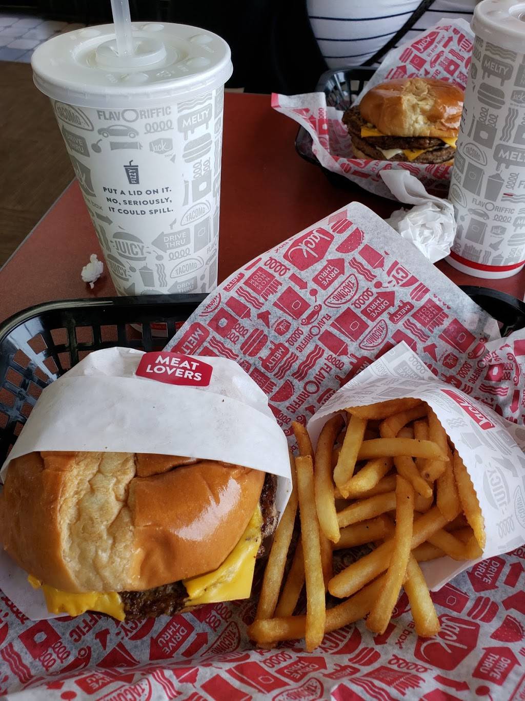 Jack in the Box | restaurant | 695 Fairview Rd, Simpsonville, SC 29680, USA | 8649631841 OR +1 864-963-1841