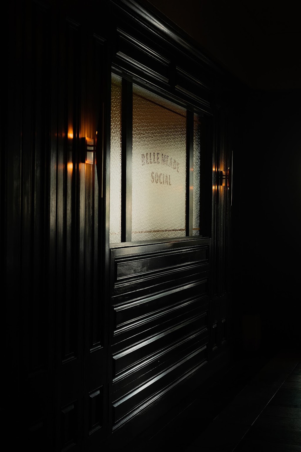 Belle Meade Social | restaurant | 518 Perkins Extd, Memphis, TN 38117, USA | 9014807054 OR +1 901-480-7054