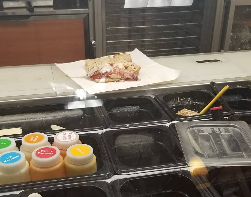 Subway Restaurants | restaurant | 4701 Clayton Rd, Concord, CA 94521, USA | 9258253382 OR +1 925-825-3382