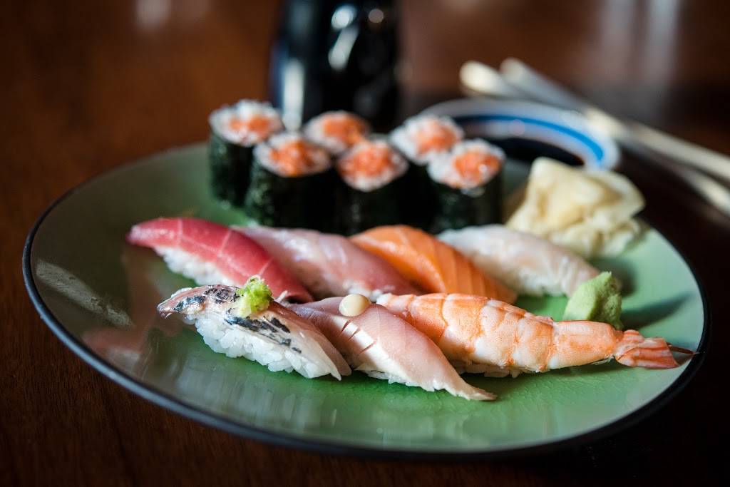 Blue Ribbon Sushi Bar & Grill at the Grove | restaurant | 189 The Grove Dr, Los Angeles, CA 90036, USA | 3233529300 OR +1 323-352-9300
