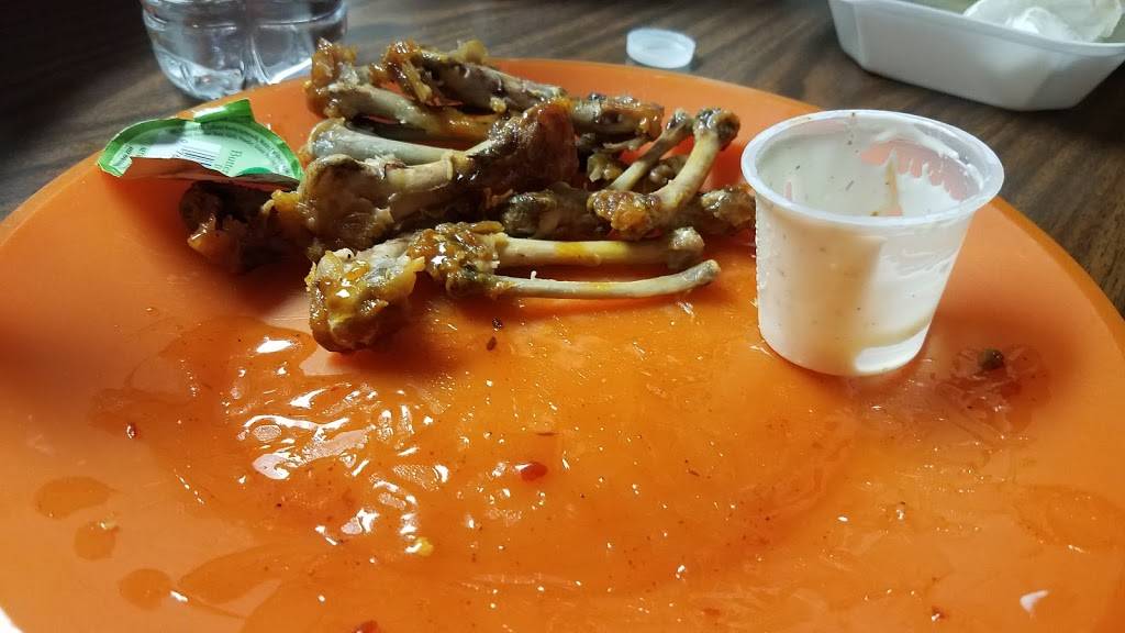 Wings & Things | restaurant | 107 Oak St, Eatonton, GA 31024, USA | 7064852265 OR +1 706-485-2265