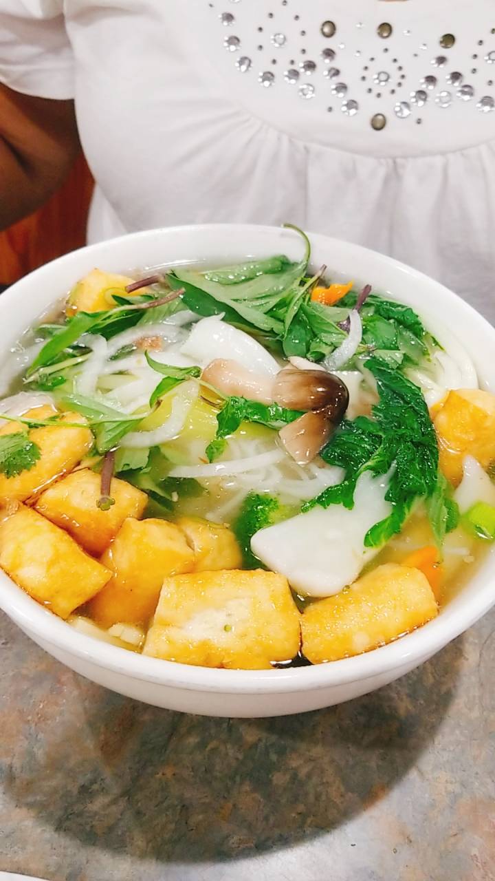 Pho Bac Hoa Viet Restaurant | restaurant | 7945 West Ln, Stockton, CA 95210, USA | 2094738704 OR +1 209-473-8704