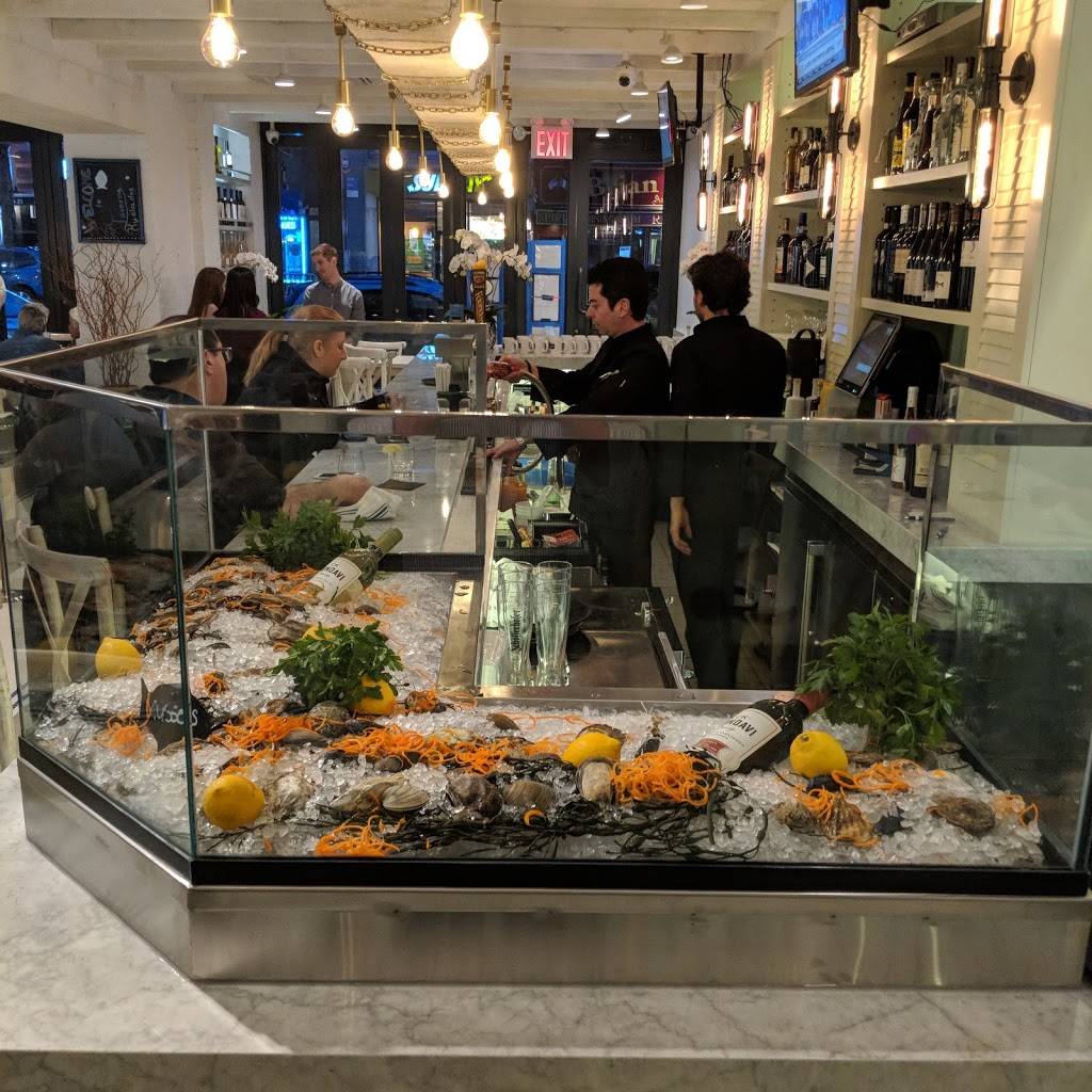 Taverna Kyclades | restaurant | 39-28 Bell Blvd, Bayside, NY 11361, USA | 7186312000 OR +1 718-631-2000