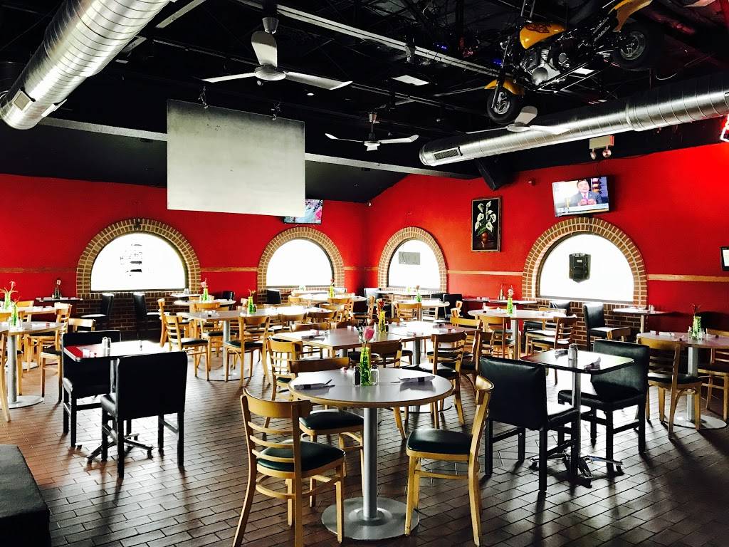 Pulqueria Midway | restaurant | 4820 S Cicero Ave, Chicago, IL 60638, USA | 7736473000 OR +1 773-647-3000