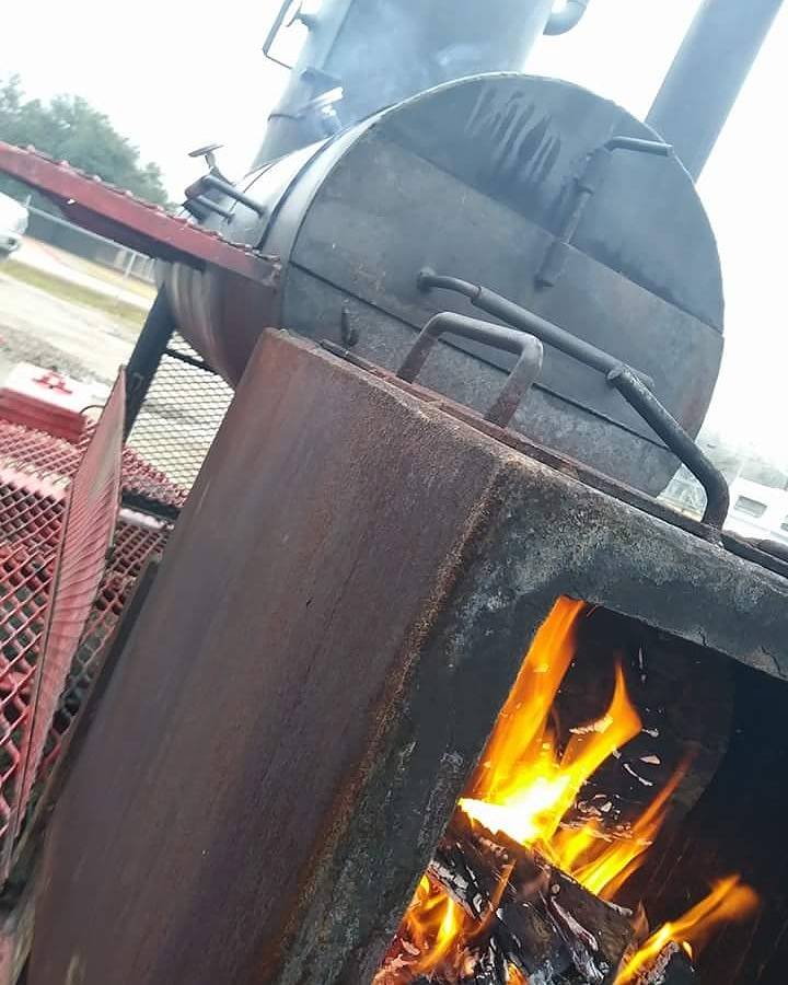 Jroc Grill | restaurant | 502 Ferry Rd, Galveston, TX 77550, USA | 4094972289 OR +1 409-497-2289