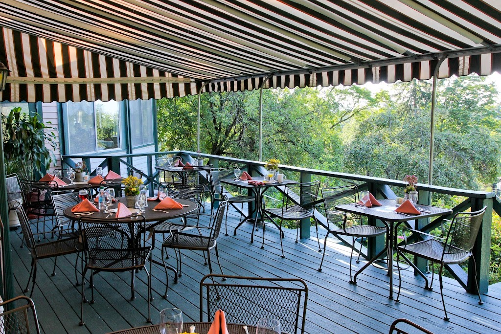 Bellflower Restaurant and Terrace | restaurant | 10 Richmond Mountain Rd, Lenox, MA 01240, United States | 4132008456 OR +1 413-200-8456