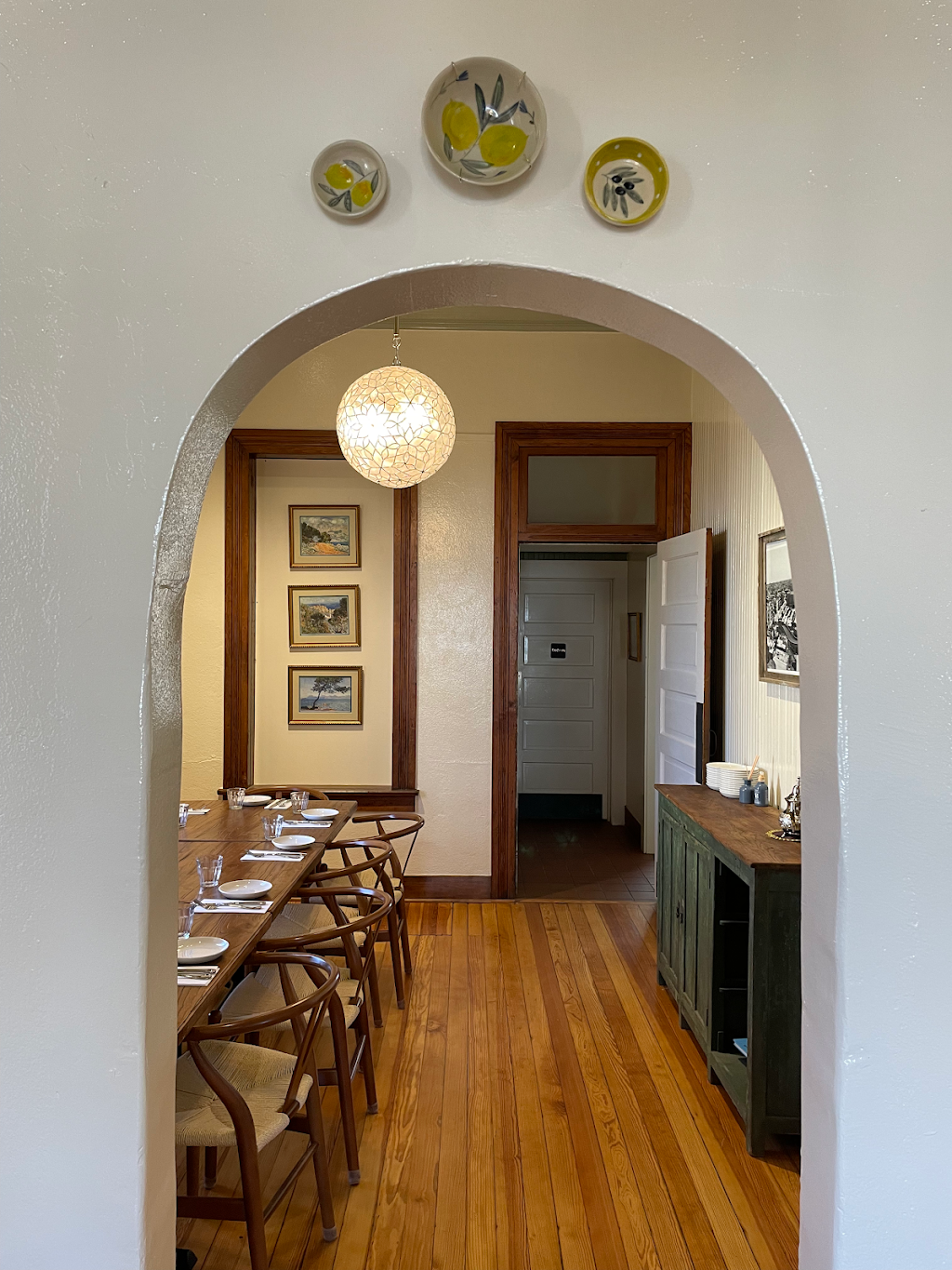 Cafe Dimona | restaurant | 607 S Washington St, Fredericksburg, TX 78624, USA | 8309907575 OR +1 830-990-7575