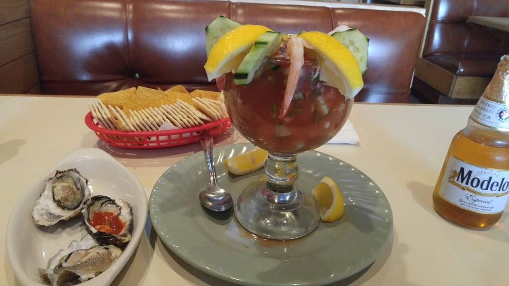 Agave Grill & LimeBerry Frozen Yogurt | restaurant | 1615 Mt Hood Ave #9070, Woodburn, OR 97071, USA | 5039823134 OR +1 503-982-3134