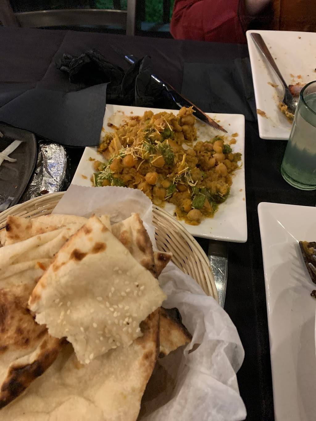 Gulberg Bistro | restaurant | 3000 NJ-27, Kendall Park, NJ 08824, USA | 7327986784 OR +1 732-798-6784