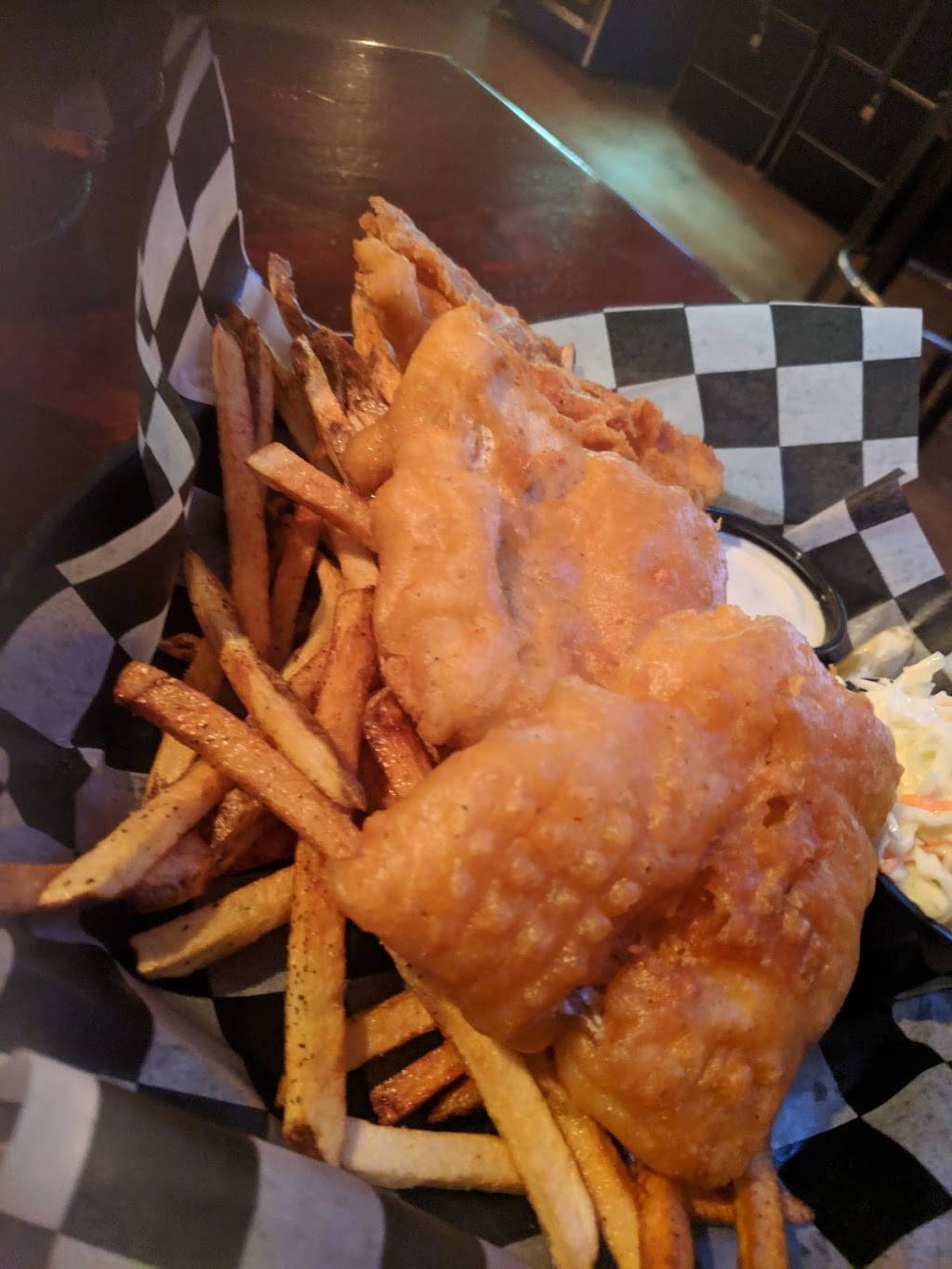 Silver Dollar Bar And Restaurant | restaurant | 315 Main St E, Menomonie, WI 54751, USA | 7153094440 OR +1 715-309-4440