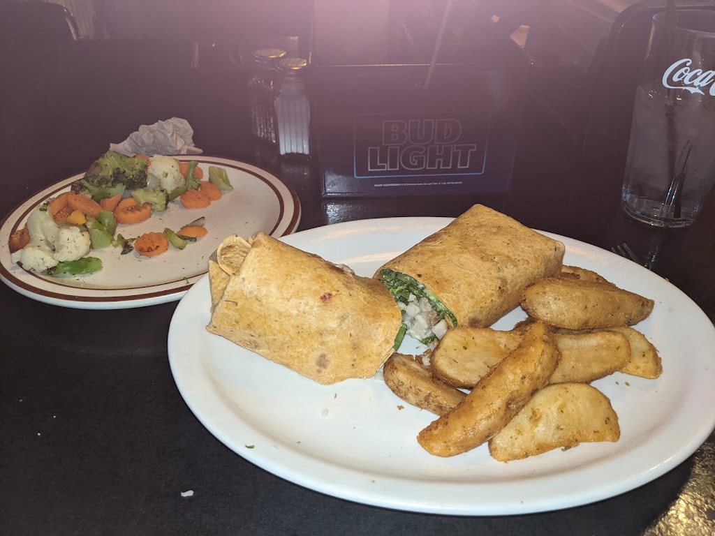 Branding Iron Steakhouse | restaurant | 19079 US-85, Belle Fourche, SD 57717, USA | 6058922503 OR +1 605-892-2503