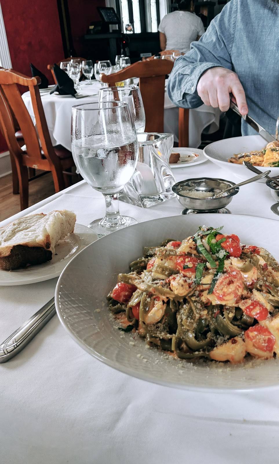 Buona Vita Restaurant | restaurant | 801 Bay Ave, Somers Point, NJ 08244, USA | 6097880370 OR +1 609-788-0370