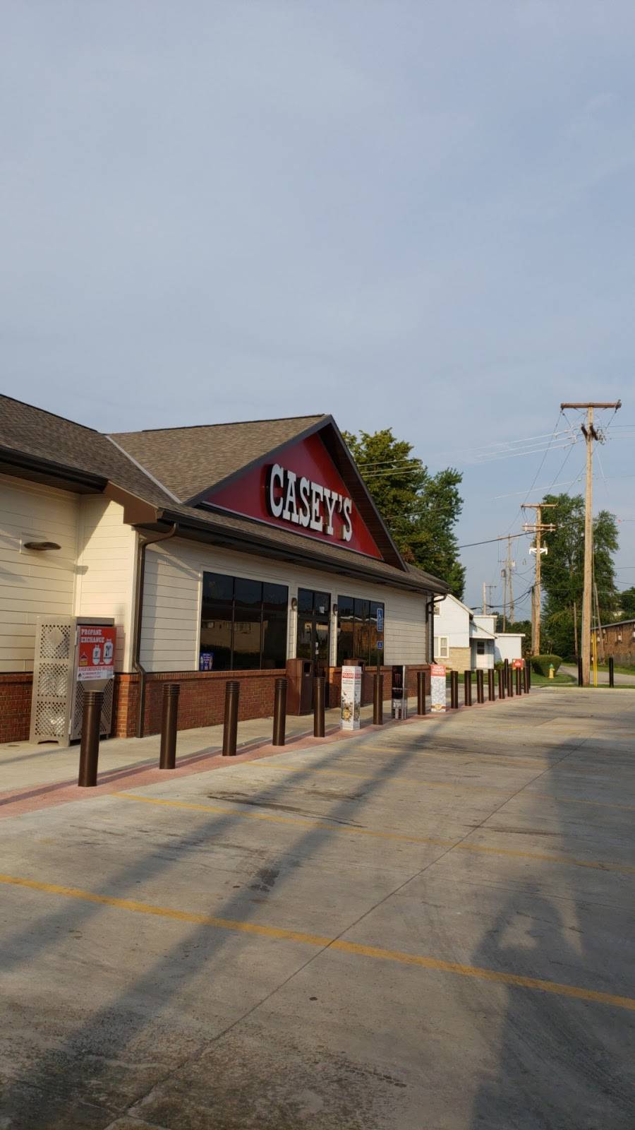 Caseys |  | 102 E Main St, Union City, OH 45390, USA | 9379683044 OR +1 937-968-3044