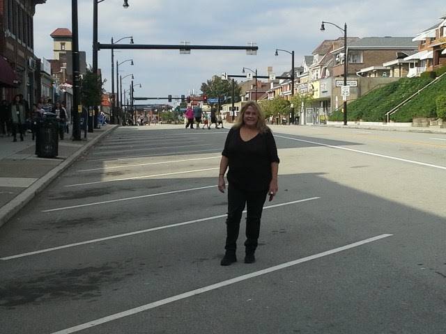 Mirage Bar and Grill | restaurant | 734 Brookline Blvd, Pittsburgh, PA 15226, USA | 4123562345 OR +1 412-356-2345