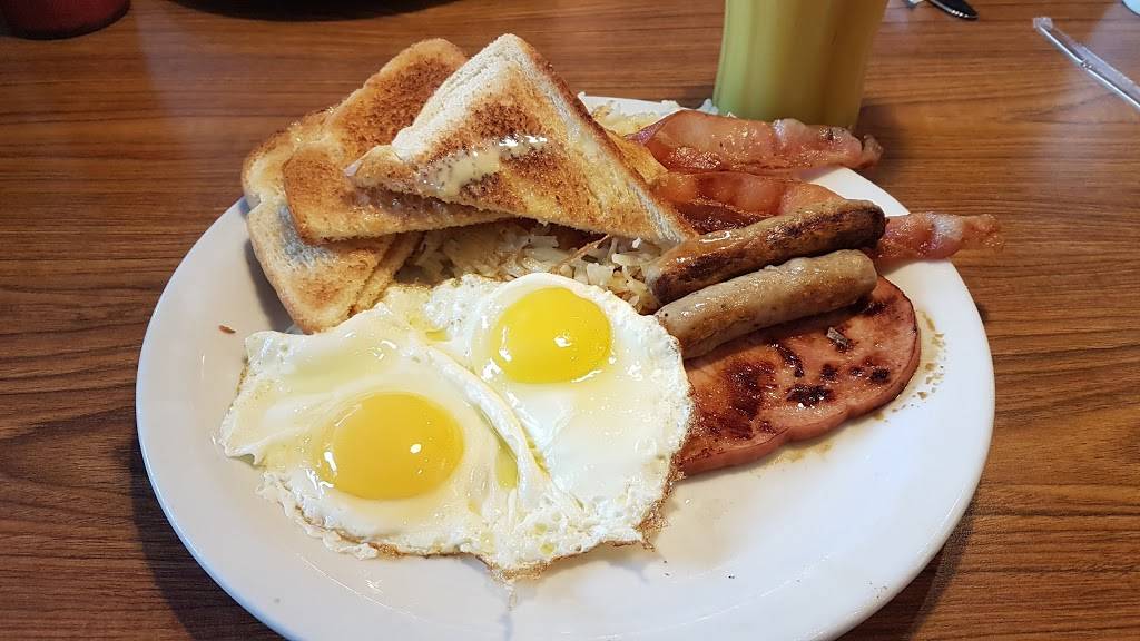 Dennys | restaurant | 31831 Gratiot Ave, Roseville, MI 48066, USA | 5862944250 OR +1 586-294-4250