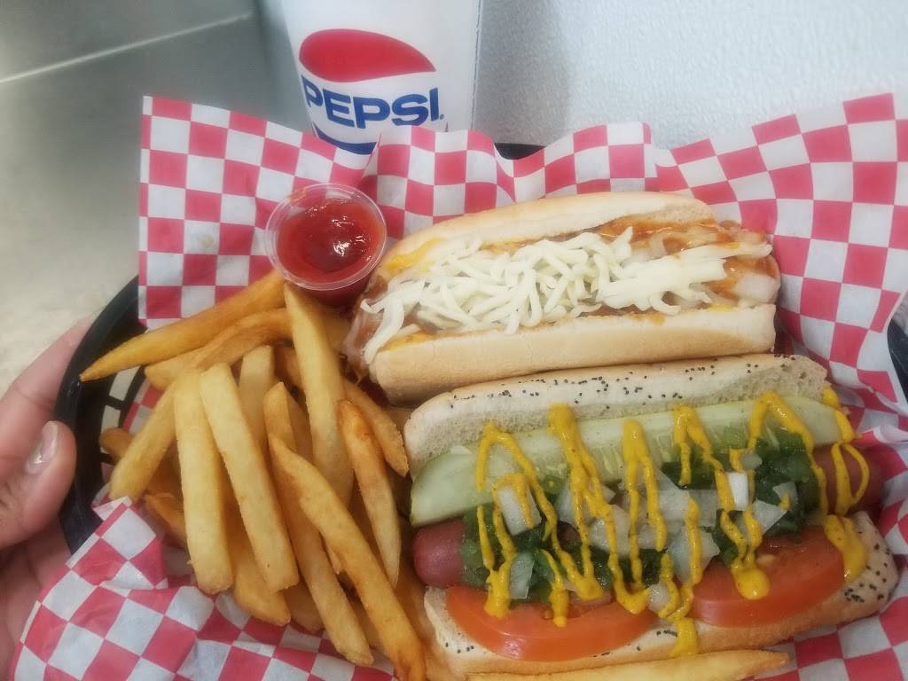 Top Dog | restaurant | 1307 S Robert St, St Paul, MN 55118, USA | 6514787160 OR +1 651-478-7160