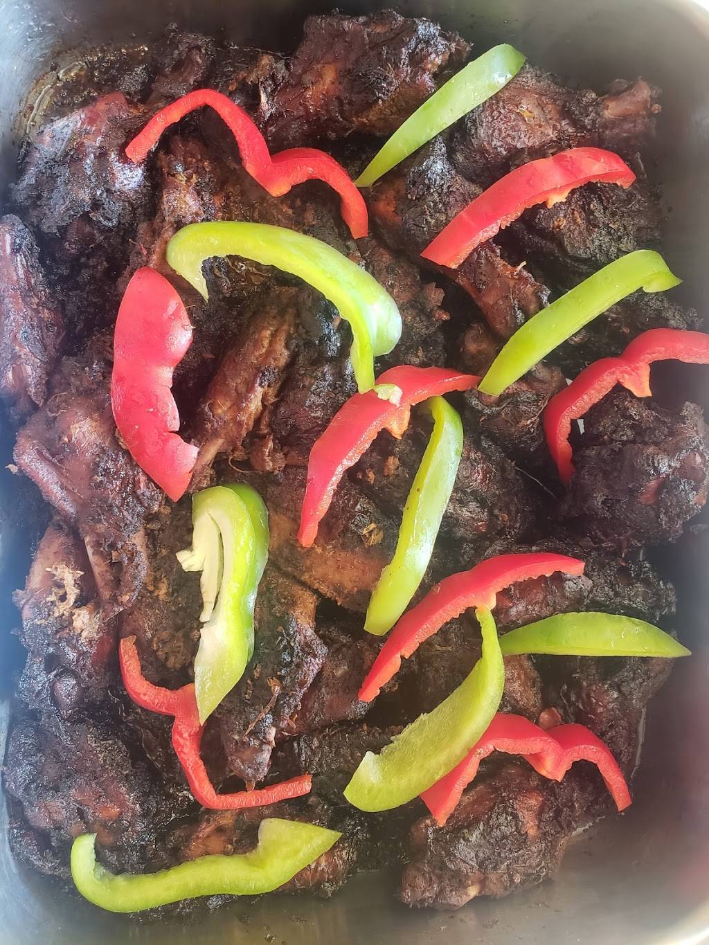 Safari Jerk House | restaurant | 196-23 Jamaica Ave, Queens, NY 11423, USA | 7184648800 OR +1 718-464-8800