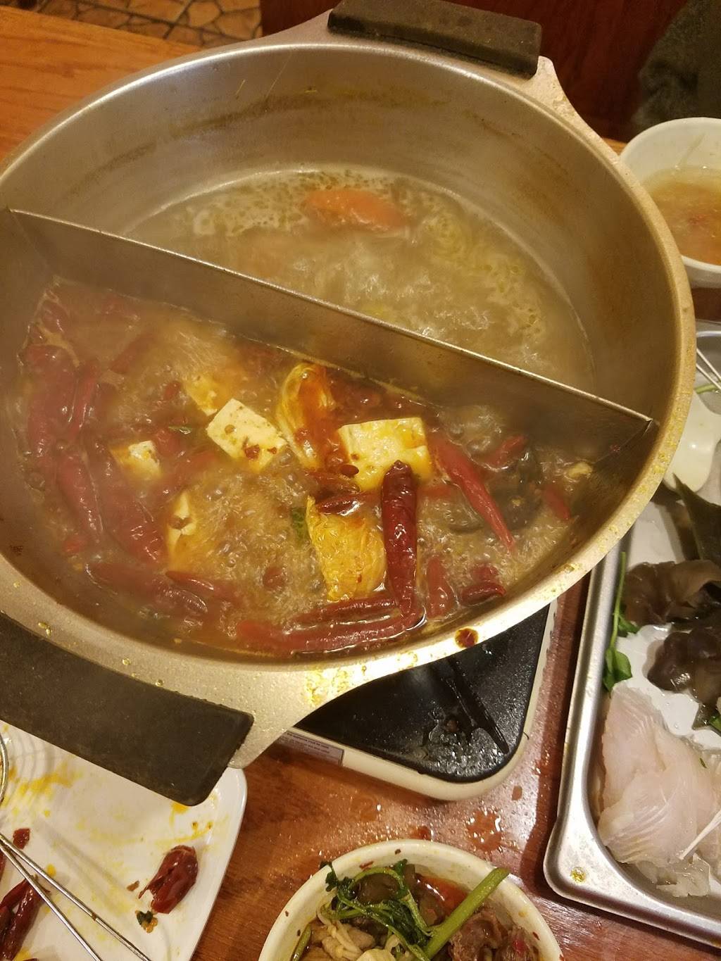 Lao Yunnan | restaurant | 1536, 2109 S China Pl, Chicago, IL 60616, USA | 3123269966 OR +1 312-326-9966