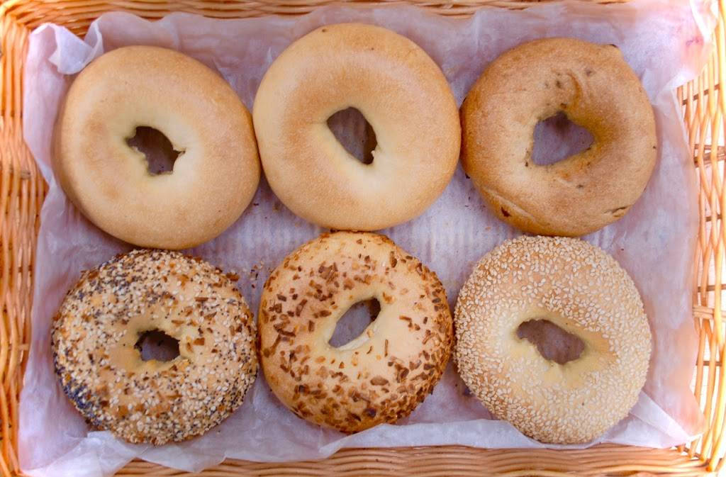 Jocelyn & Cintas Bake Shop - Catering Wedding Cakes - Donuts Co | bakery | 150 Main St, Newport, VT 05855, USA | 8023344034 OR +1 802-334-4034