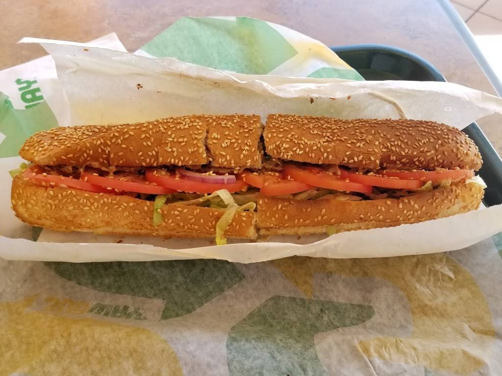 Subway | restaurant | Orion Gate West, 543 Steeles Ave E Unit C-3, Brampton, ON L6W 4S2, Canada | 9054594649 OR +1 905-459-4649