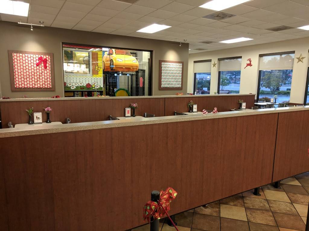 Chick-fil-A | restaurant | 12423 Warwick Blvd, Newport News, VA 23606, USA | 7575950316 OR +1 757-595-0316