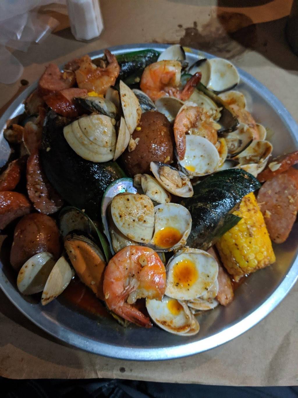 Red Crab Juicy Seafood - Lake Worth | restaurant | D 01, 6177 Jog Rd #04, Lake Worth, FL 33467, USA | 5616318638 OR +1 561-631-8638