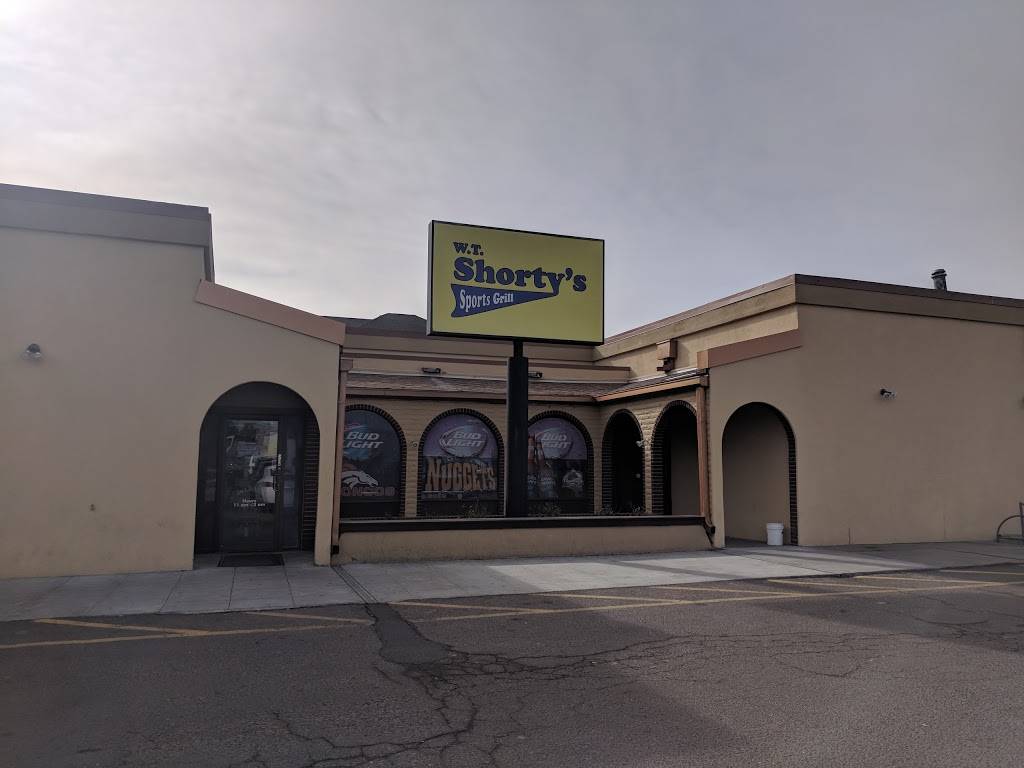 W.T. Shortys Sports Grill | restaurant | 990 S Oneida St, Denver, CO 80224, USA | 3033882883 OR +1 303-388-2883