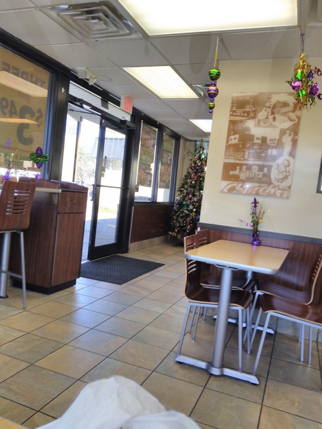 Churchs Chicken | restaurant | 465 S Broad St, Mobile, AL 36603, USA | 2053075412 OR +1 205-307-5412