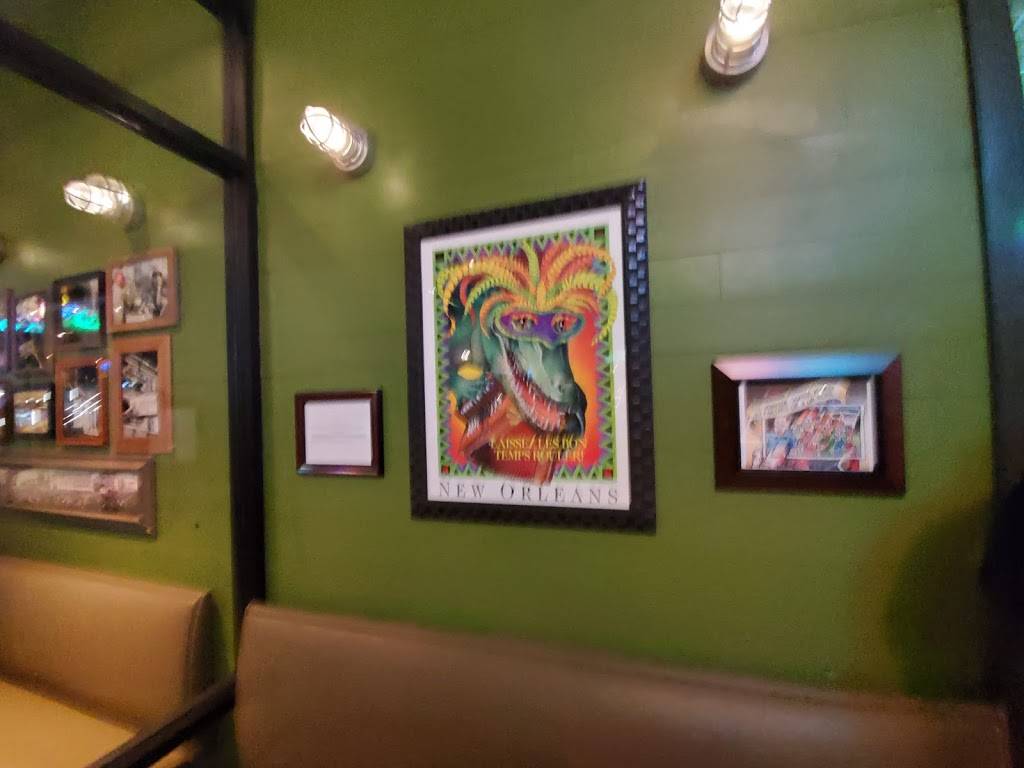 Razzoos Cajun Cafe | restaurant | 1340 W Memorial Rd Drive, Oklahoma City, OK 73114, USA | 4054456070 OR +1 405-445-6070