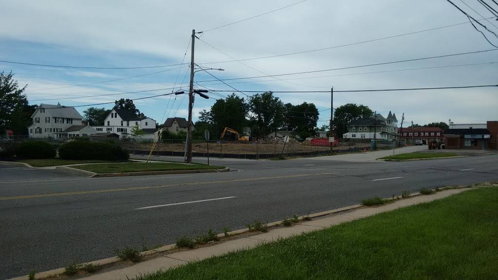 Apetidos Pizza | restaurant | 450 MacDade Boulevard, Folsom, PA 19033, USA | 6105866060 OR +1 610-586-6060